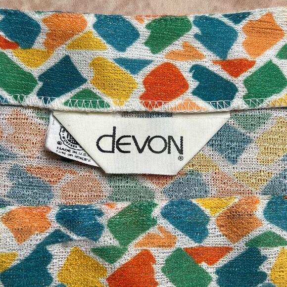 Vintage 70s Devon Woven Polyester Top Multicolor Geometric Short Sleeve Shirt - Picture 2 of 7